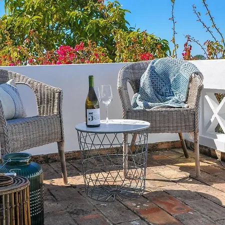 Divine Countryside W Pool And Splendid Views *